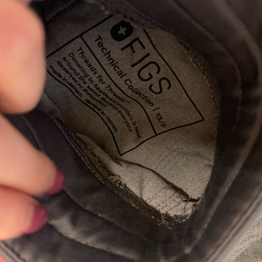 Figs Scrub Set, Graphite Colored - image 3